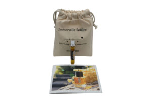 Coffret Découverte du parfum Immortelle Solaire 7ml sur fond blanc de la marque Les Indémodables